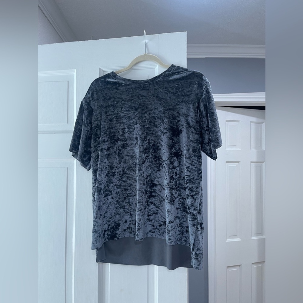 Velvet Work Top